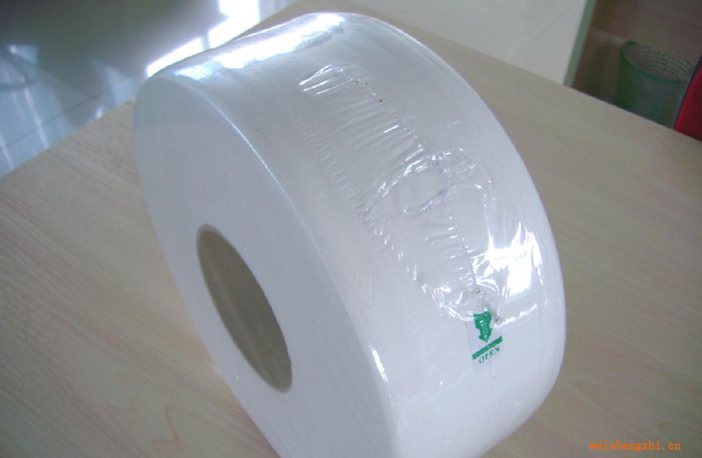 廣州品維紙業(yè)大量供應(yīng)珍寶卷紙、大盤紙-------歡迎訂購