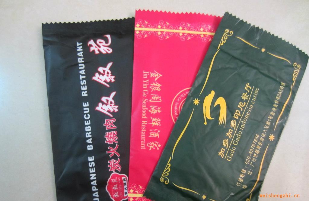標(biāo)準(zhǔn)規(guī)格濕巾，可定做各規(guī)格，一次性濕巾，餐飲用濕巾
