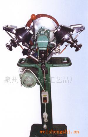 服裝加工設(shè)備、全自動鉚合機(jī)、鉚合機(jī)、五爪扣’四合扣
